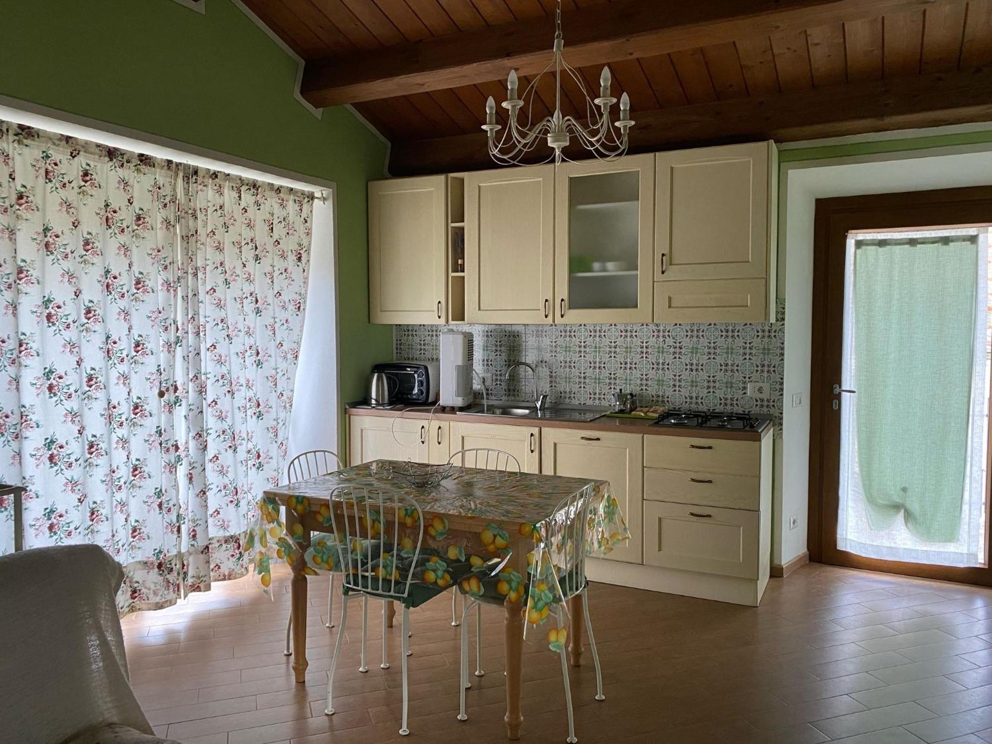 Agriturismo Vezzano Chiusi della Verna Eksteriør bilde