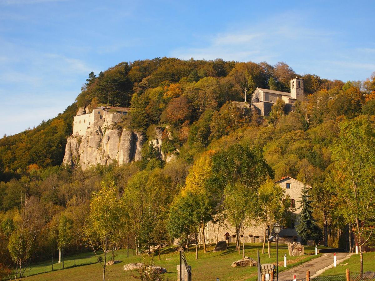 Agriturismo Vezzano Chiusi della Verna Eksteriør bilde